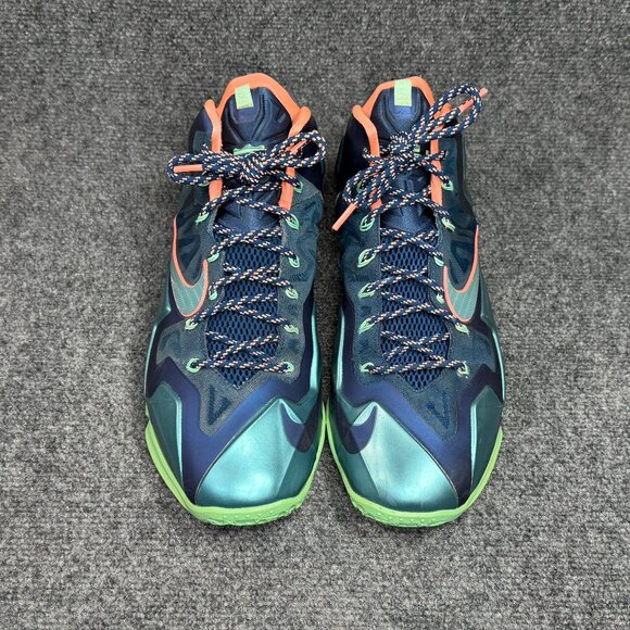 Nike LeBron 11 Basketball Shoes Men\'s Size 11.5 Akron vs.‎ Miami Athletic Retro main image 8
